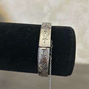 Vintage Signed BB Sterling Silver Gorgeous Bangle Bracelet